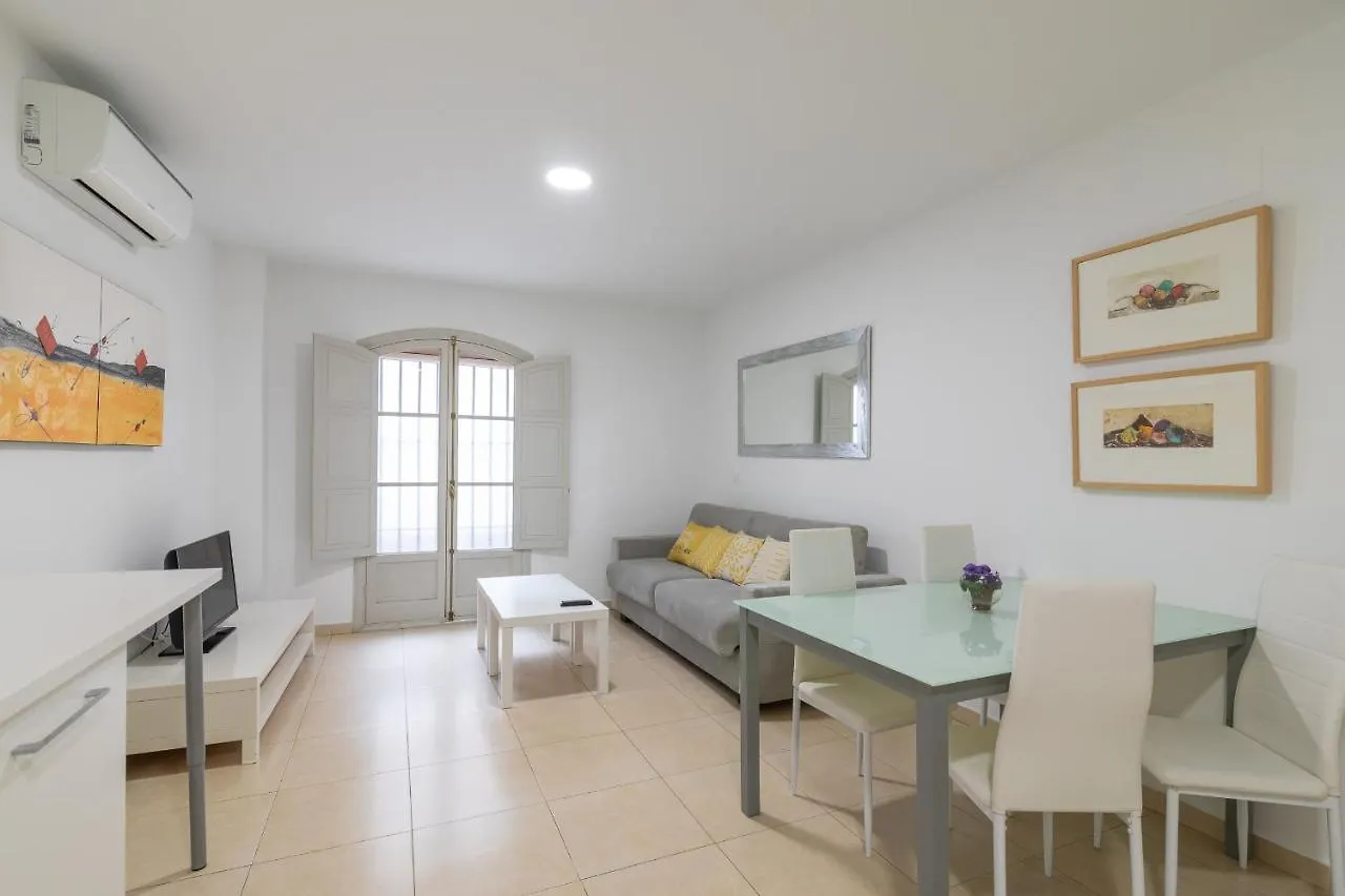 Apartment Reservaloen Plaza Del Salvador