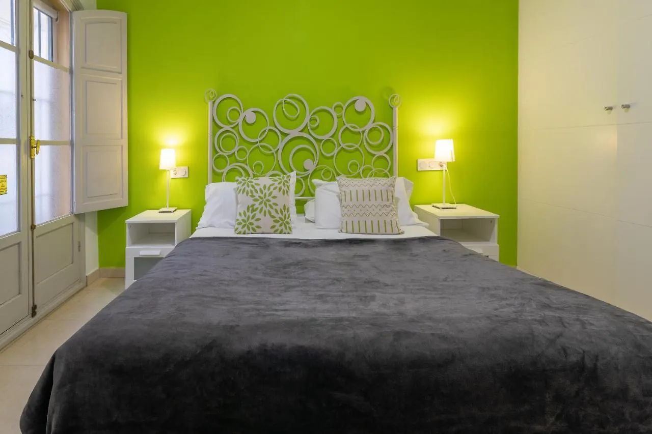 Apartamento Reservaloen Plaza del Salvador Sevilla España
